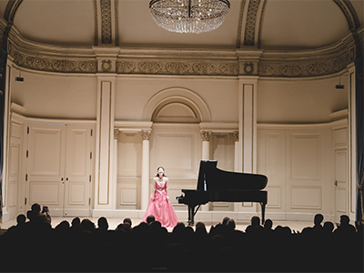 Eun Jung Vicky Lee, Piano